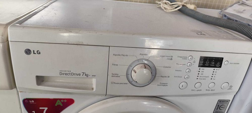 Máquina Lavar Louça Hotpoint Ariston