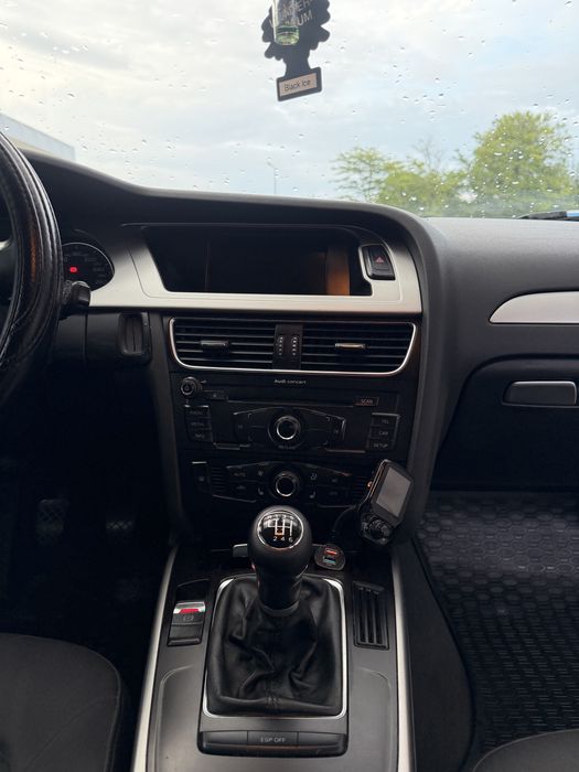 Sprzedam Audi a4b8