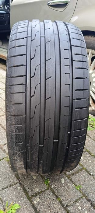 Opony letnie 225/35 ZR19