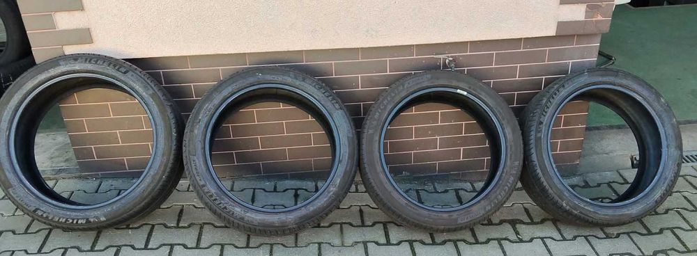 Opony letnie 235/45R20 H 100 Michalin e Prymacy rok 2024 profil 6mm