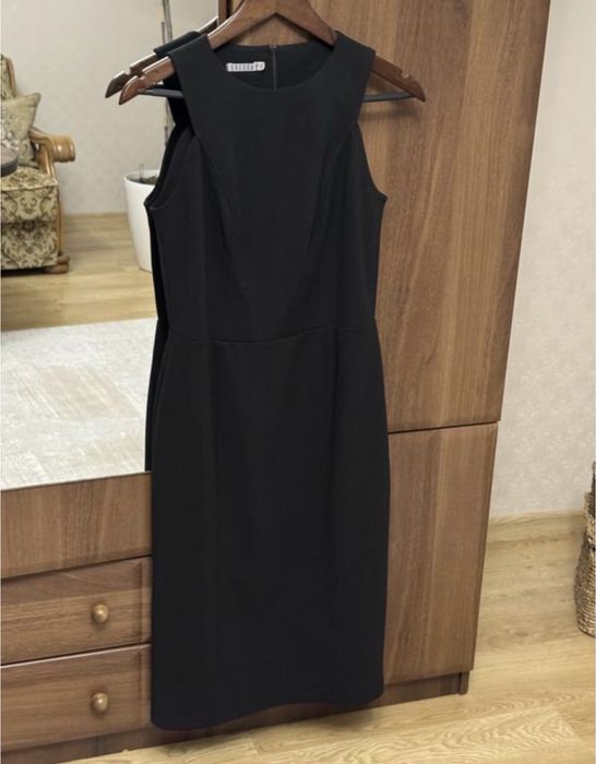 Чорна сукня D’ressa