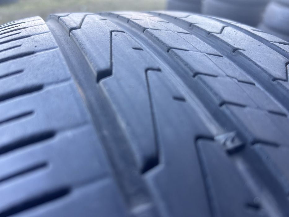 Opony Letnie 235/45R18 Hankook x 2 szt