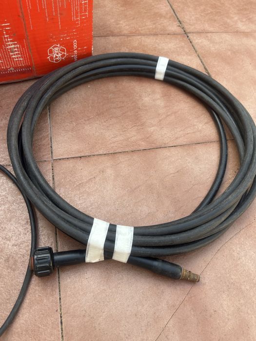 Maquina de pressao black & decker e acessorios