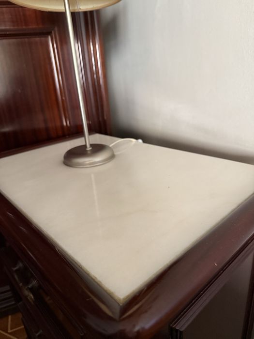 Cama de casal com duas mesas de cabeceira - madeira maciça cerejeira