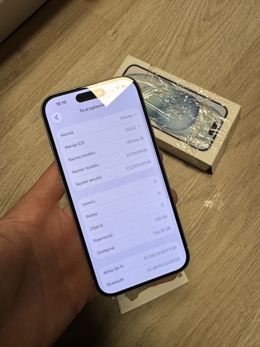 Iphone 15 128 GB stan bardzo dobry Gwarancja