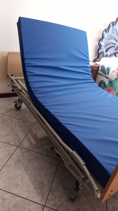 Cama articulada eletrica