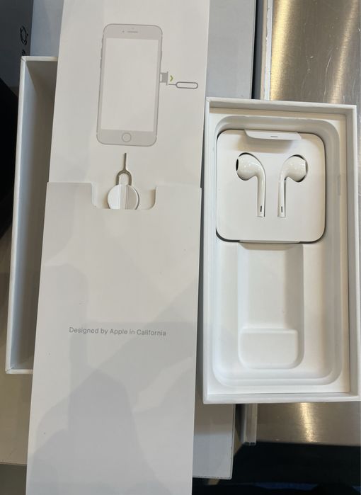 Caixa Iphone 7 preto