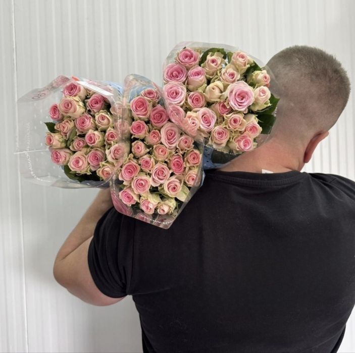 Букеты цветов под заказ | Розы | Свежие цветы | Предзаказ 3–4 дня