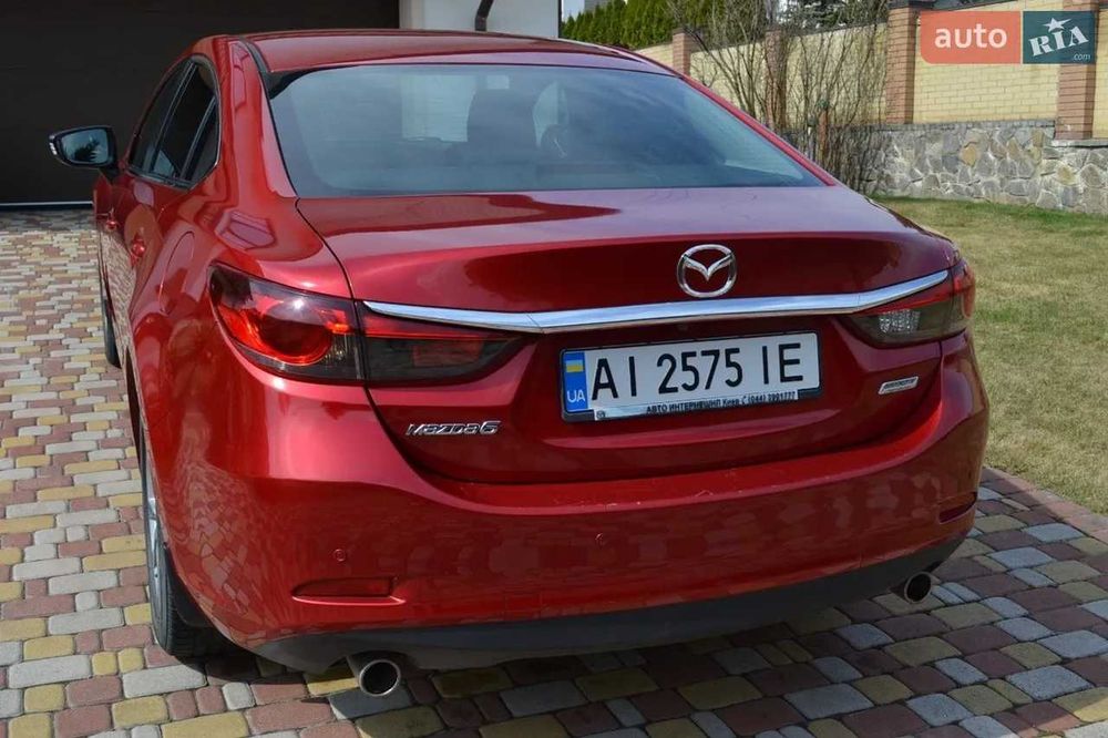 Mazda 6 2013 • 2.0 • Автомат • 188тис