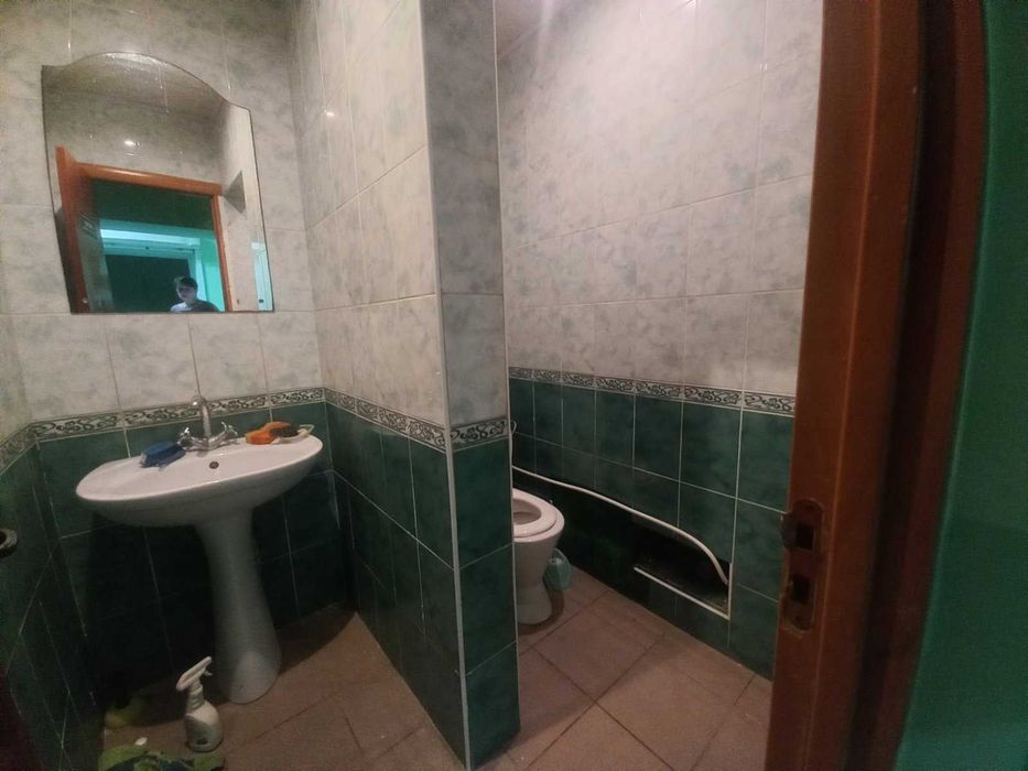 Продам комерційне приміщення,по вул.Студенська,р-н Щасливого. - View 5