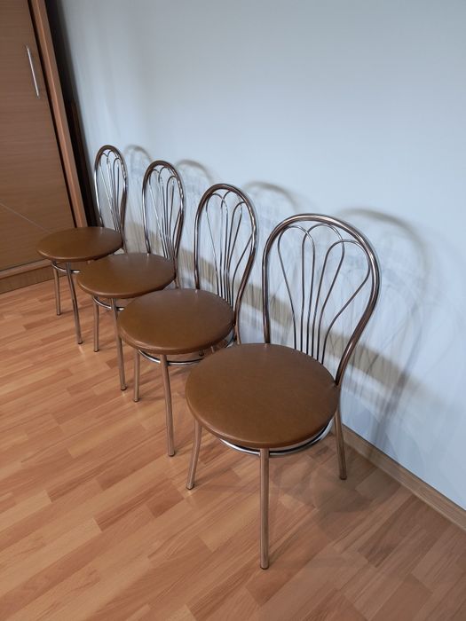 Sprzedam stół i krzesła