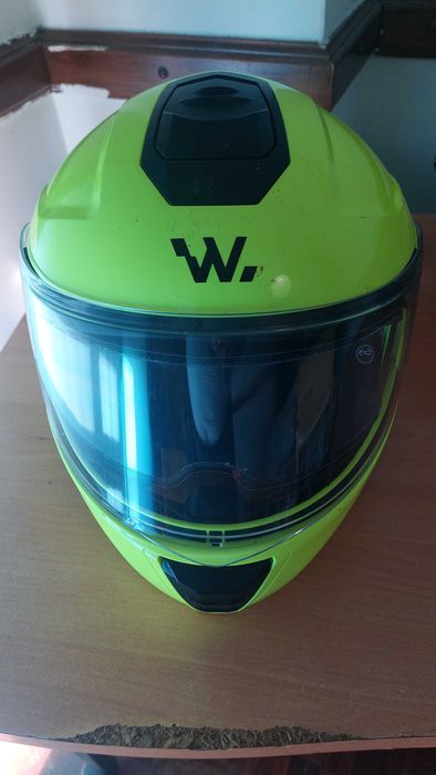 Vendo capacete mota e casaco