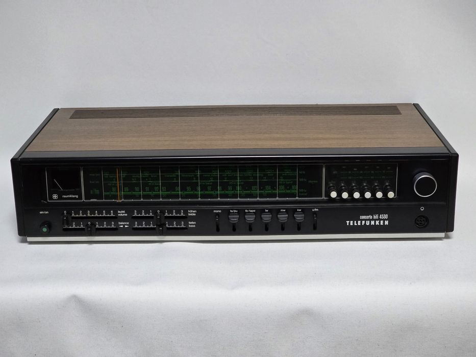 Receiver Vintage reparado Telefunken