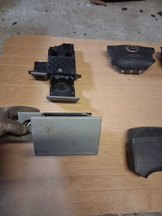 vw t5 uchwyt na kubek szuflada