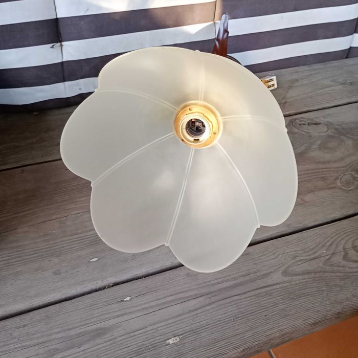 Lampa sufitowa, szklany klosz