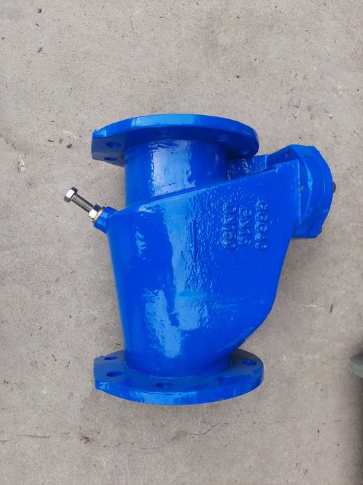 Zawór zwrotny fi 160, poziomy, kołnierzowy, klapowy