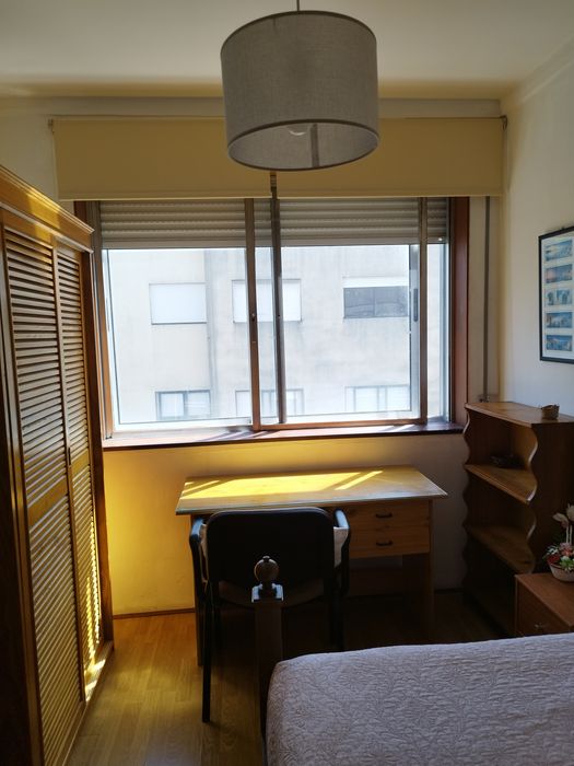 Quarto no Bonfim - 400 € Com recibos e contrato + Despesas