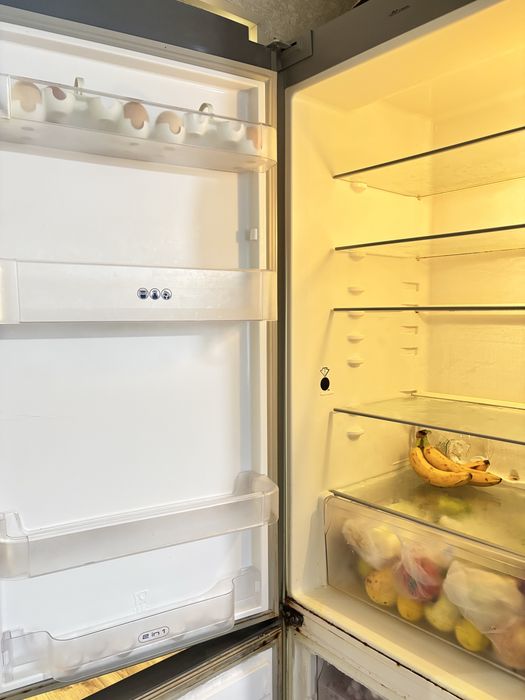 Холодильник whirlpool