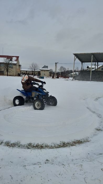 Продам квадроцикл шінерай 250 в доброму стані