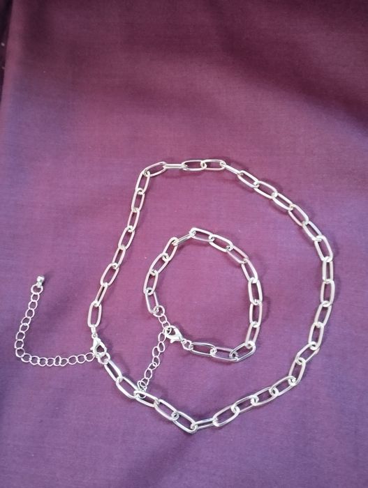 підвіска та браслет