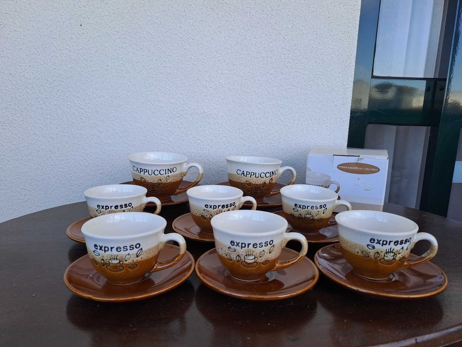 Chávenas de café