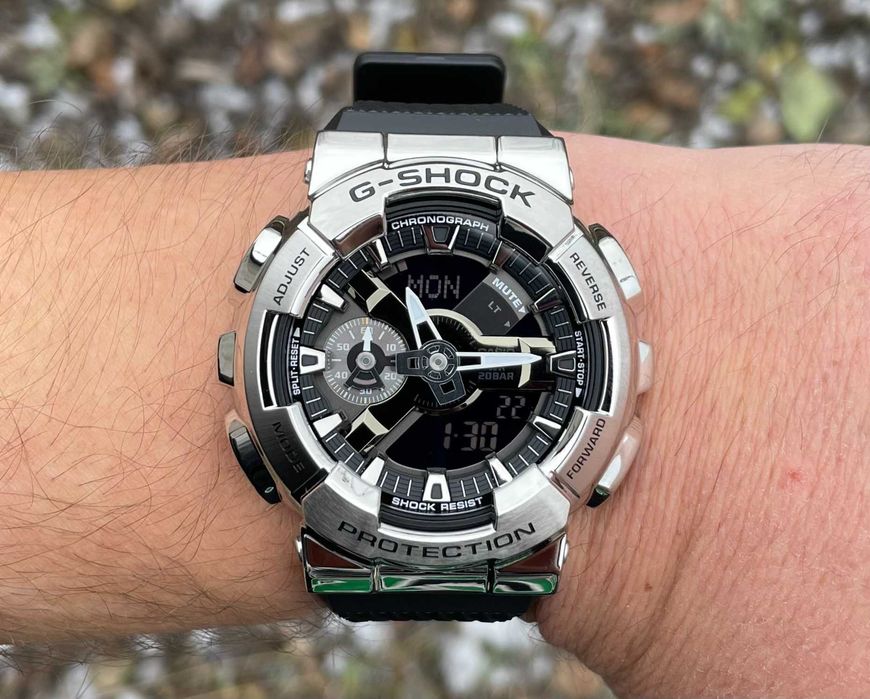 Годинник наручний Casio G-Shock GM-110-1A новий оригінал