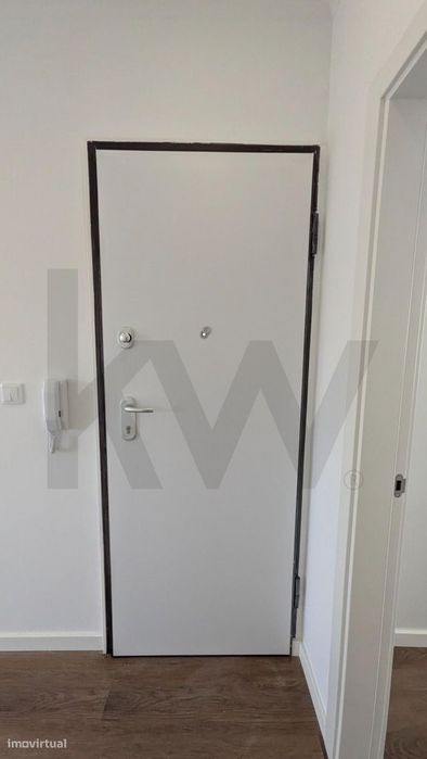 Oportunidade Imperdível - Apartamento T2 - Em remodelação