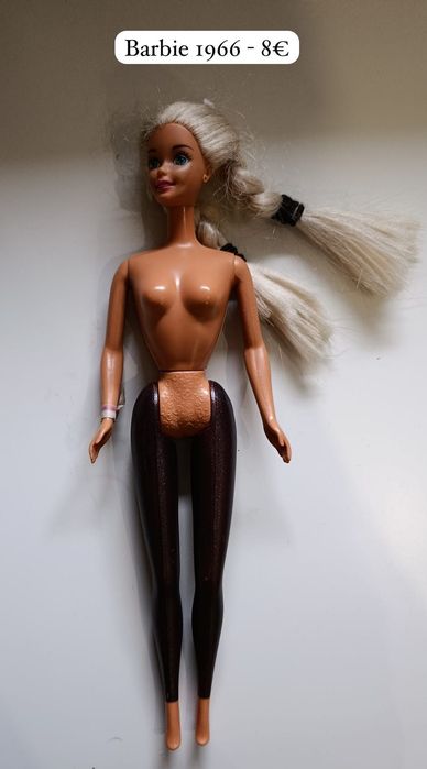Vendo Barbies originais usadas em bom estado