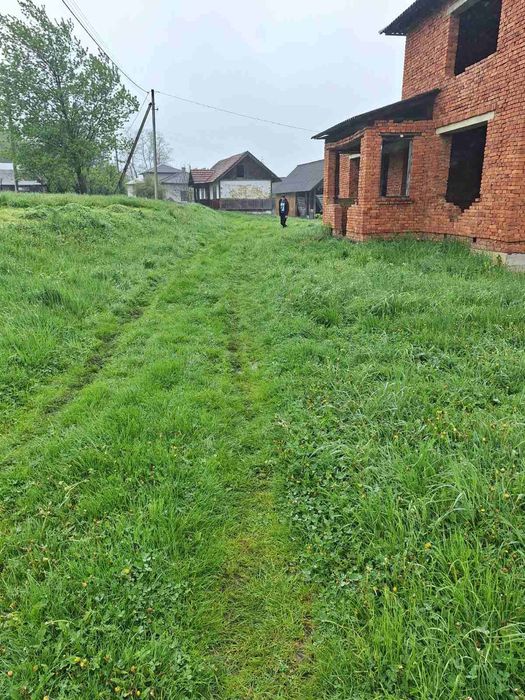 Будинок із документами