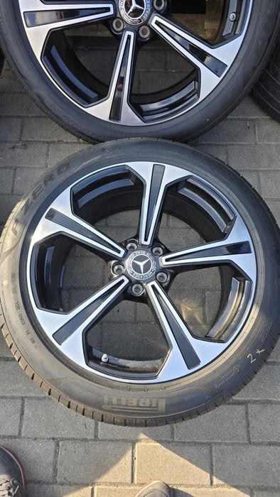 Mercedes E Klasa 19” oryginalne felgi + opony Pirelli demo