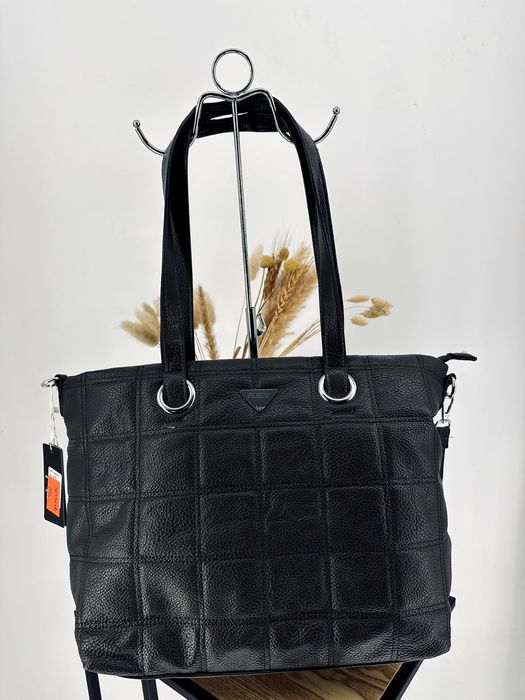Nowa duża torebka a4 pikowana czarna shopperka
