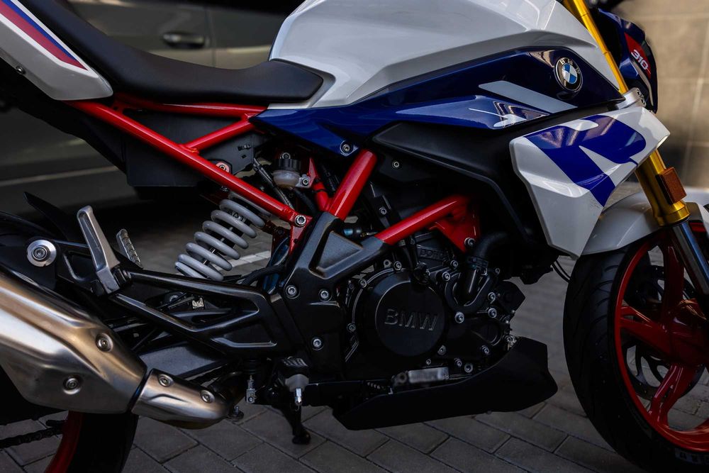 BMW G310R - Como Nova! Só 3.500kms!