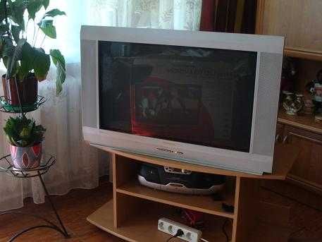 ТВ THOMSON 32WM402 (32"; 16:9; 100Hz) (неробочий - для ентузіастів)