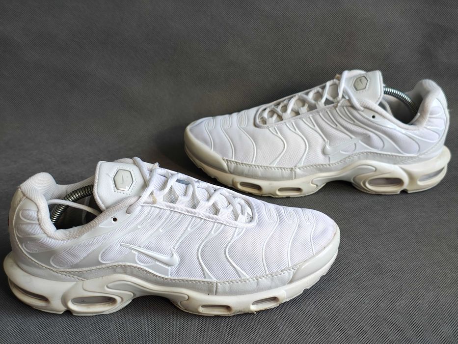 - Buty Nike Air Max Plus TN  r. 46 (44/45)