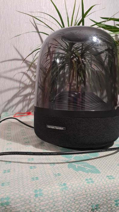 Harman/Kardon Aura Studio 3 Black.