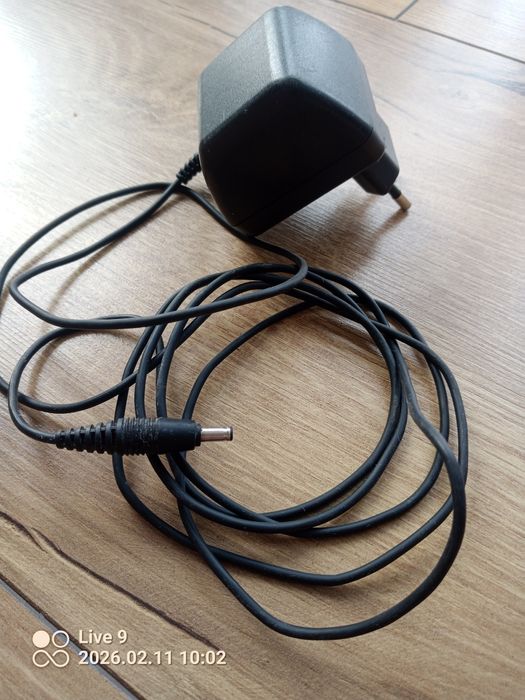 Ładowarka Nokia APC-7E, gruby wtyk, oryginalna.