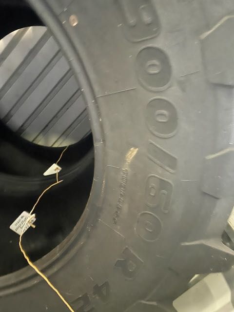 Opony 900/60/42 Trelleborg TM900