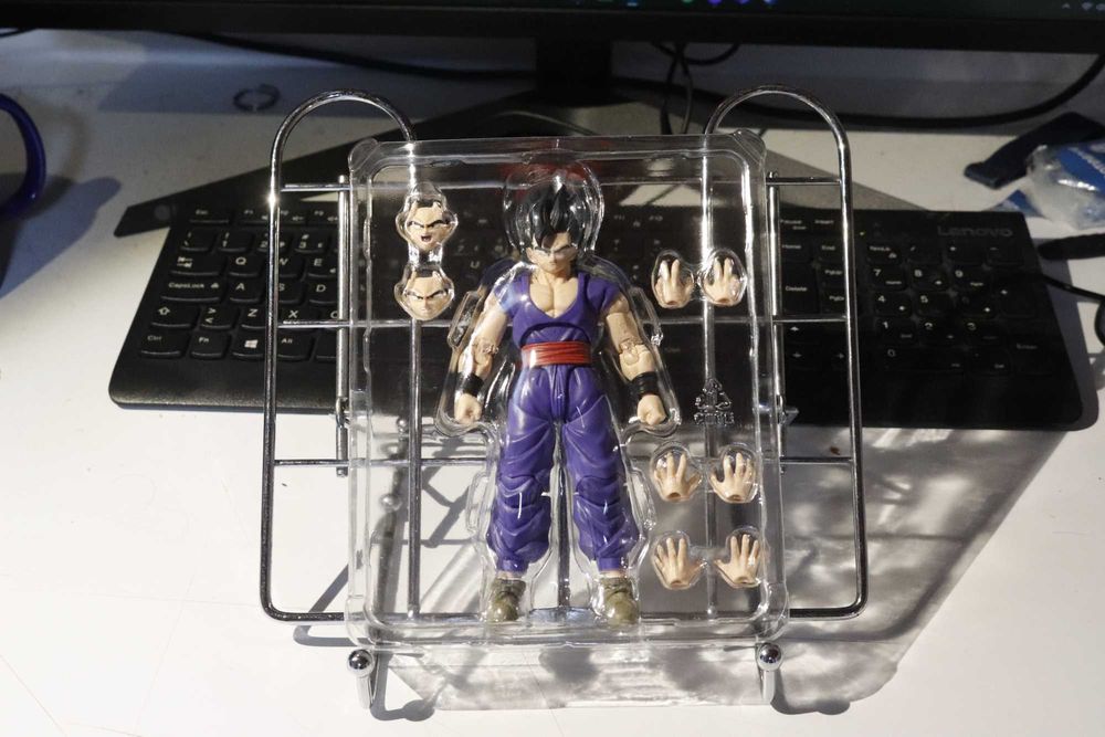 SHFiguarts ULTIMATE GOHAN SUPER HERO Bandai Tamashi Nations