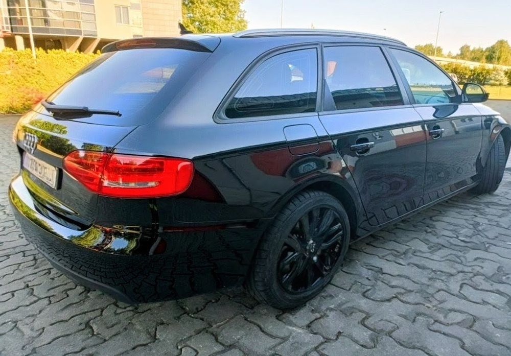Audi A4 b8 na części wachacz