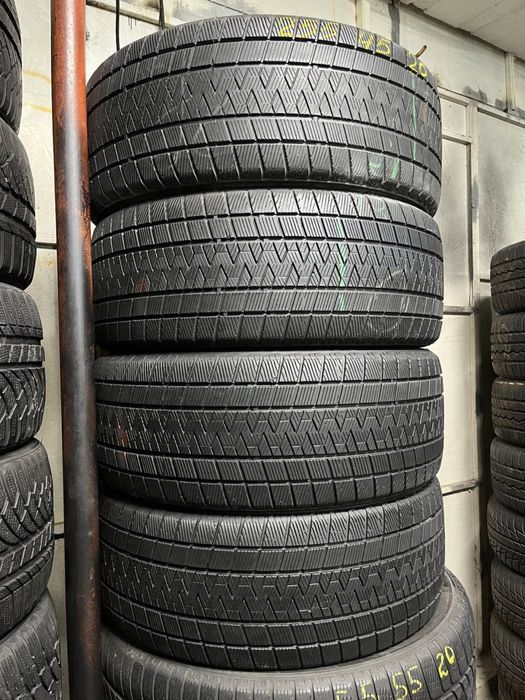 Комплект зимової гуми , 255/45/20 GripmaX