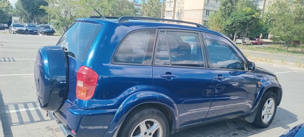 Продаж rav 4 2001г.