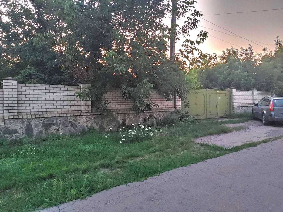 Продаж виробничо-комерційного приміщення в  (Багачеве).