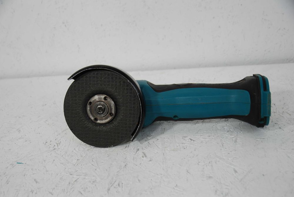 Akumulatorowa  szlifierka kątowa