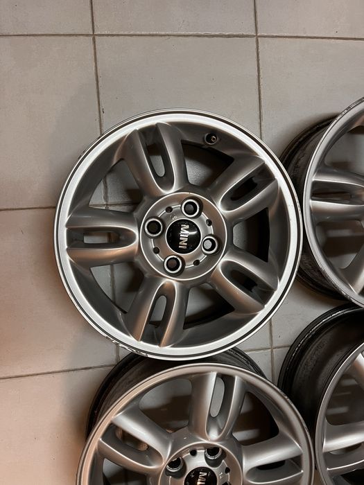 Jantes 15” 4x100 Originais Mini Compativeis Toyota Yaris