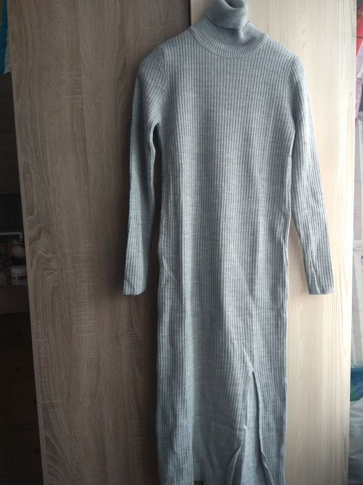 Тепла сукня довга