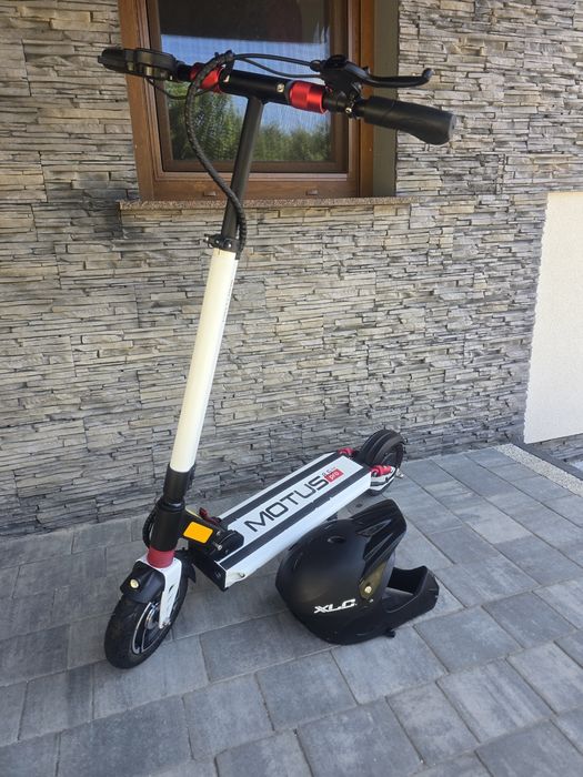 Hulajnoga elektryczna,  Motus 8.5 pro lite