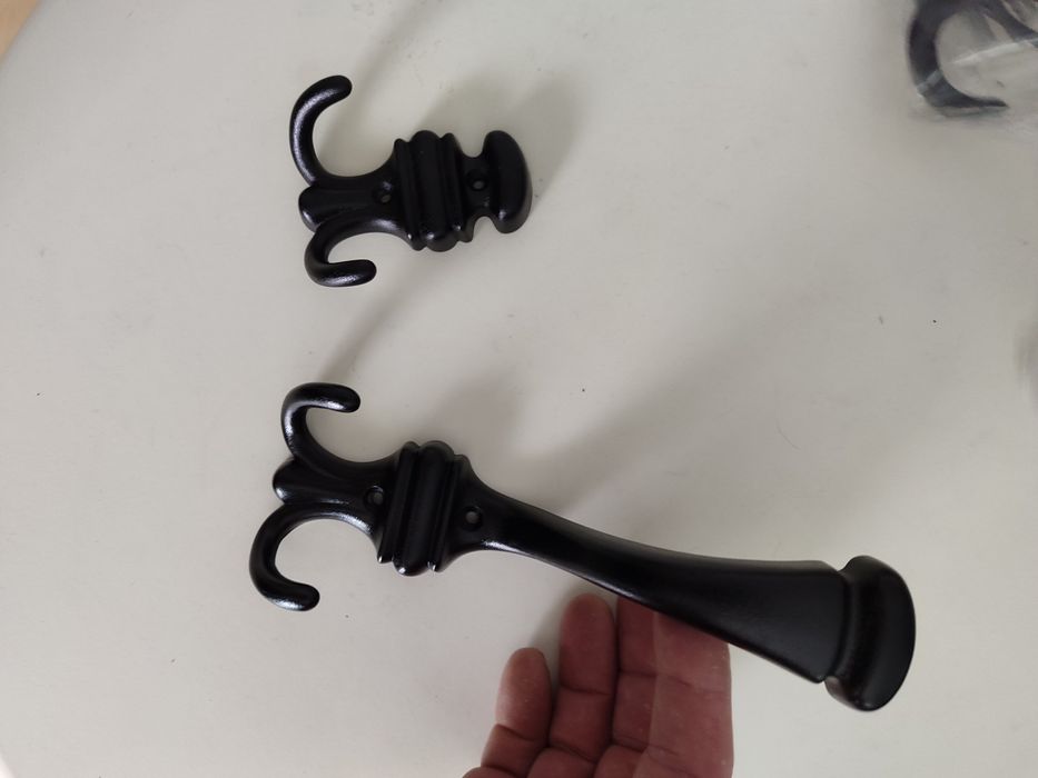 Крючки-вешалки с бронзы,дюрали