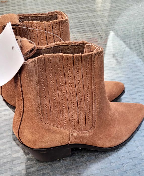 Sapatos de senhora - tamanho 37