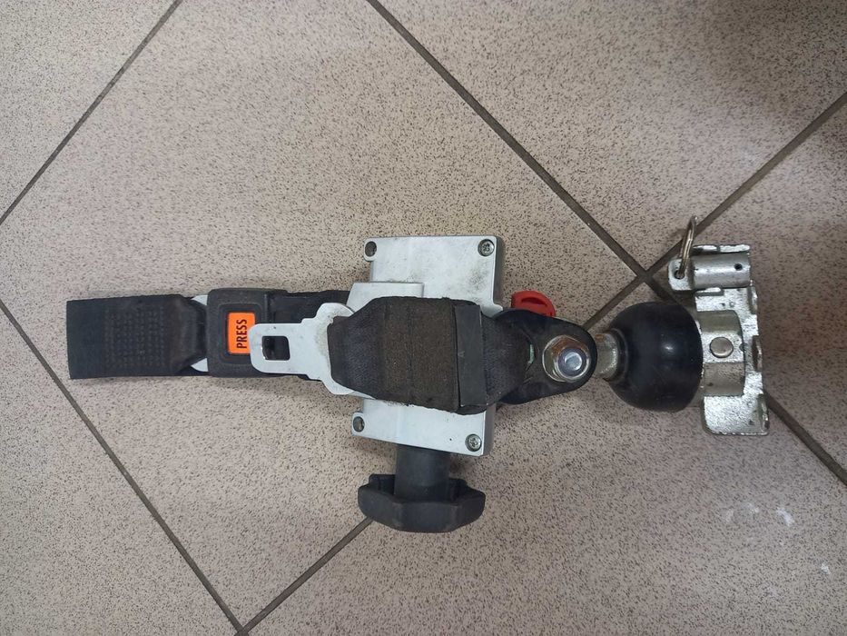 Pas mocowania wózka inwalidzkiego AMF Bruns.