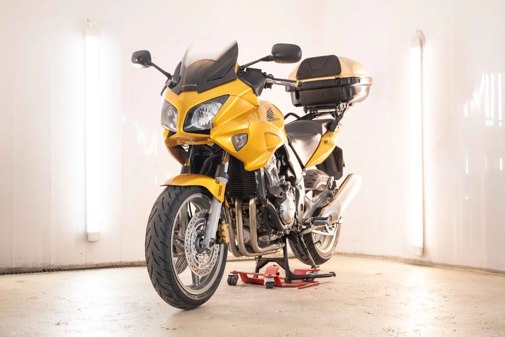 alt